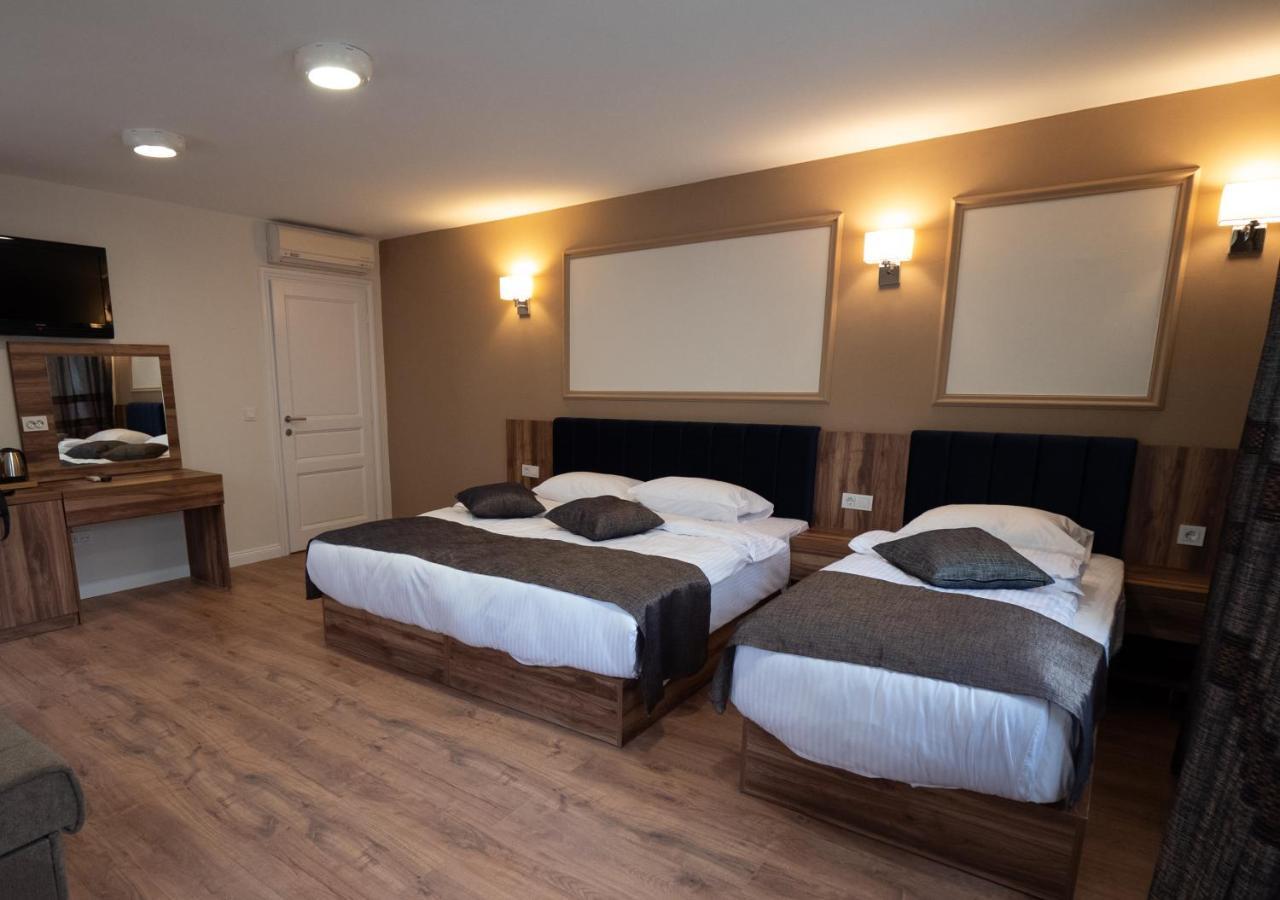 Amber Hotel 4*