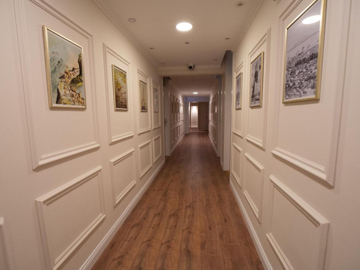 Hotel Amber 4*